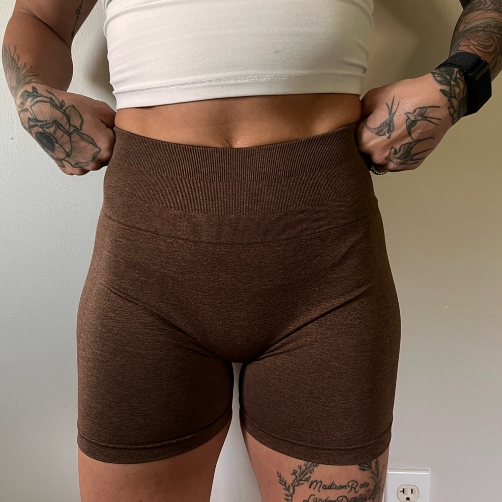 Celer High-Waist Athletic Bike Shorts — Chocolate Brown